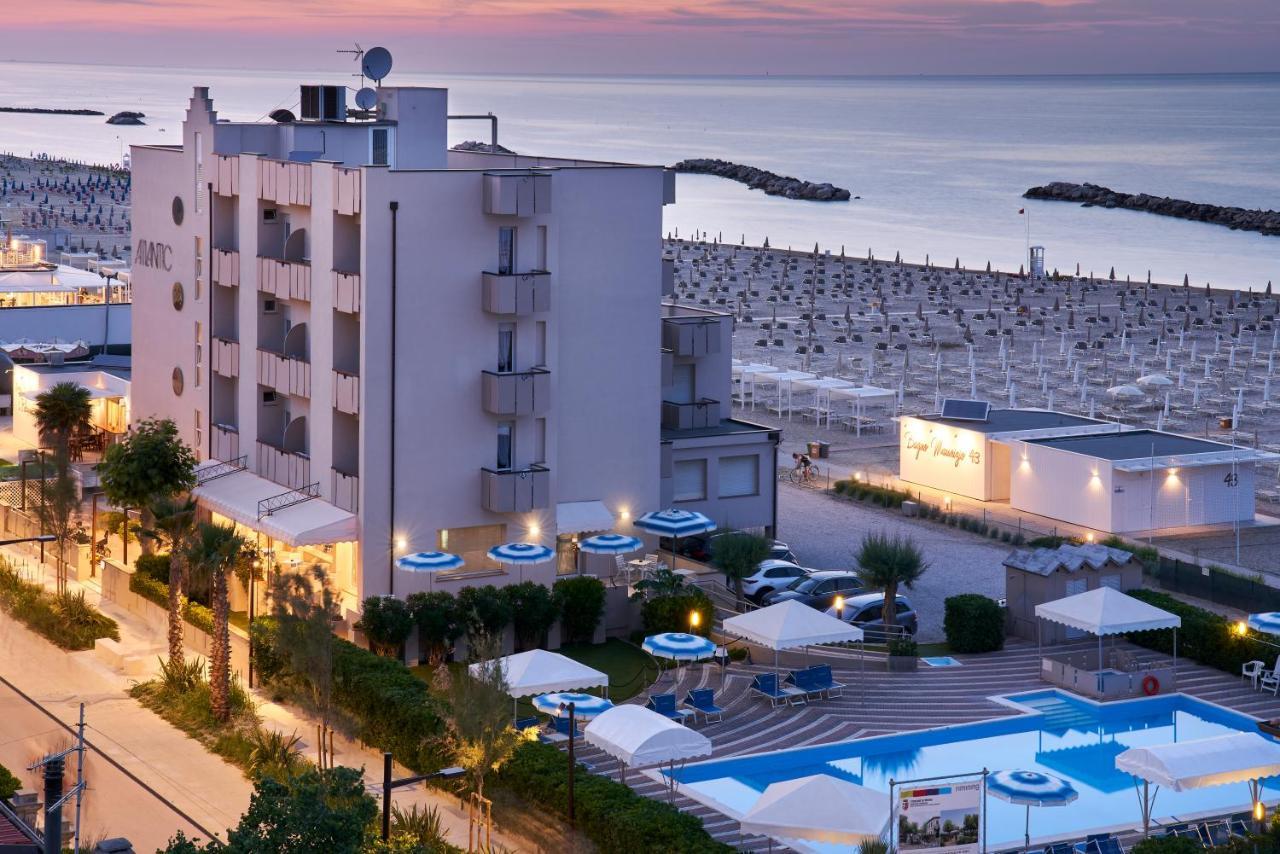 Hotel Atlantic Rimini Kültér fotó